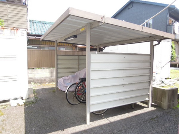駐輪場(駐輪場)