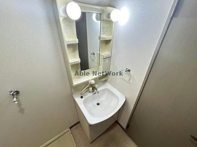 物件内観写真19　(独立洗面)