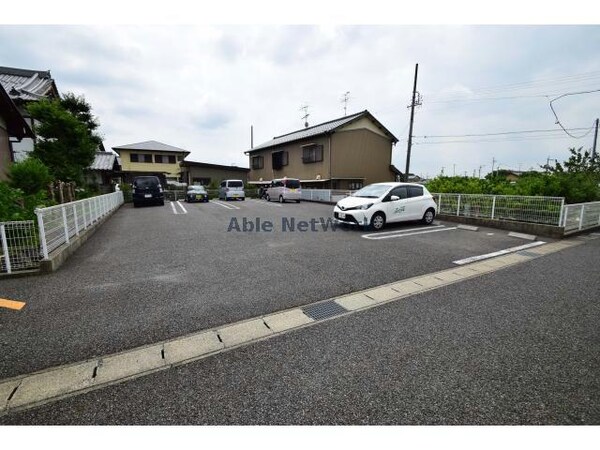 駐車場(駐車場)