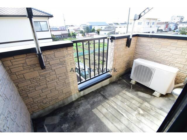 物件内観写真18　(ベランダの日当たり良好です☆)