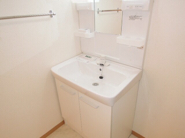 物件内観写真14　(洗面)