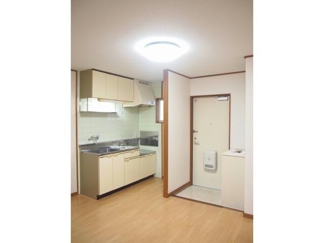 物件内観写真5　(他号室の写真になります。)