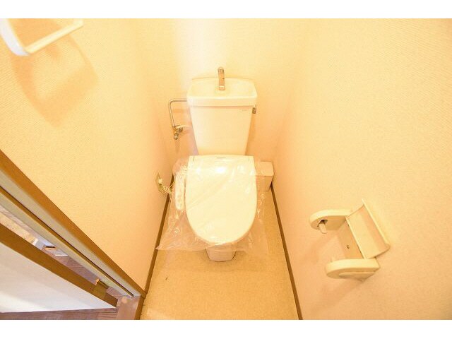 物件内観写真12　(トイレ)