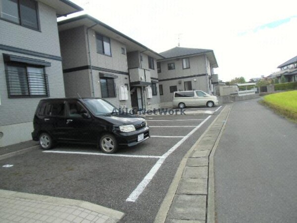 駐車場(駐車場)