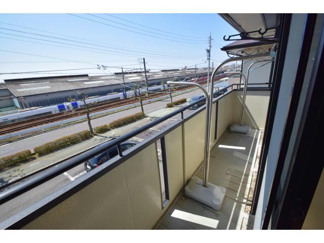 物件内観写真15　(ベランダ回りです。)