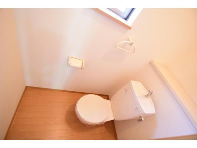 物件内観写真16　(トイレ)