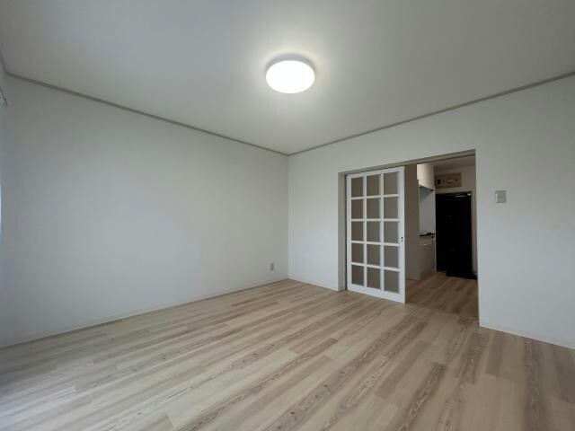 物件内観写真10　(他号室の写真になります。)