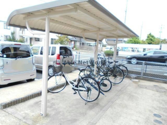 駐輪場(駐輪場)