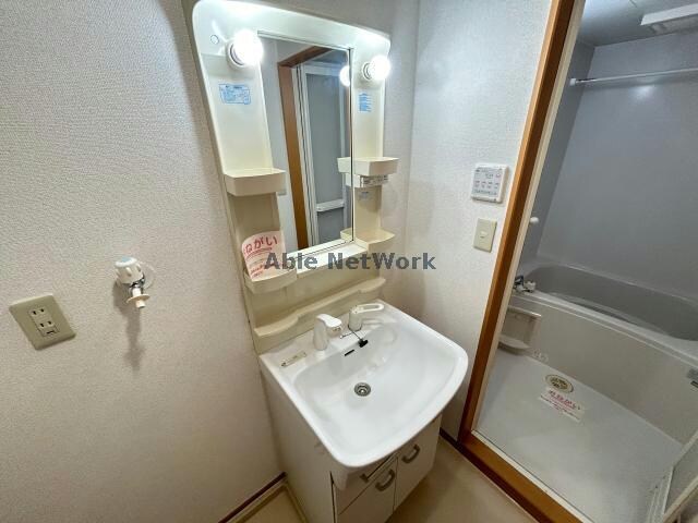 物件内観写真25　(独立洗面)