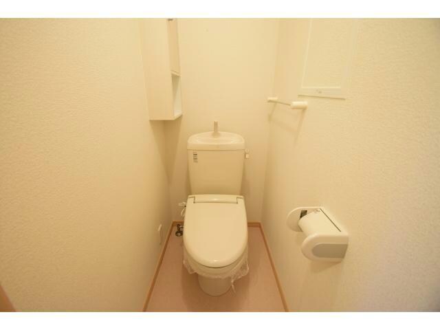 物件内観写真15　(トイレ)