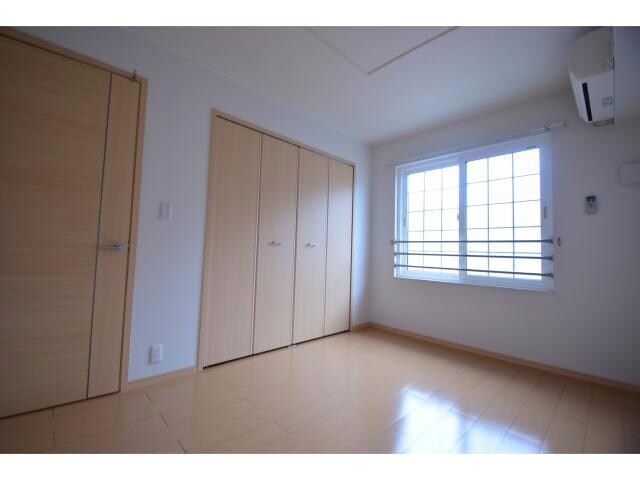 物件内観写真20　(6帖洋室)