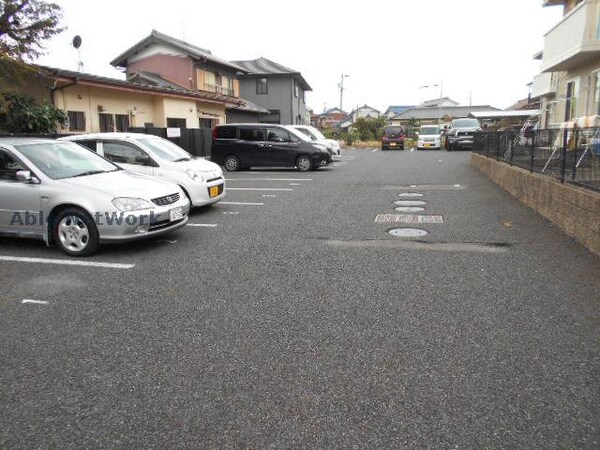 駐車場(駐車場)