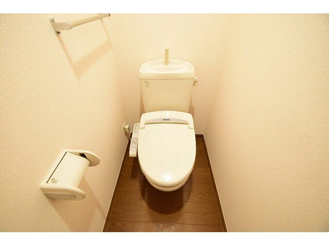 物件内観写真12　(トイレ)