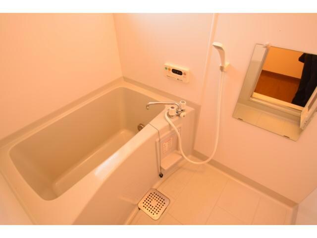 物件内観写真20　(ユニットバス)