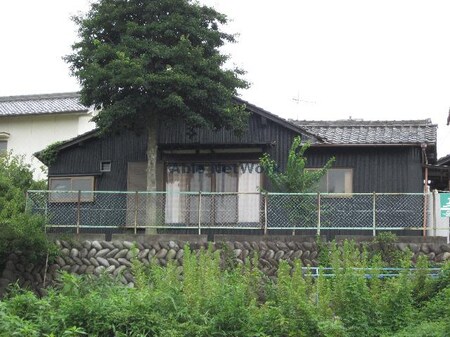西古券借家外観写真
