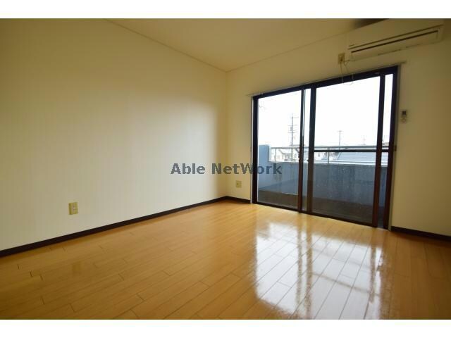 物件内観写真13　(他号室の写真になります。)