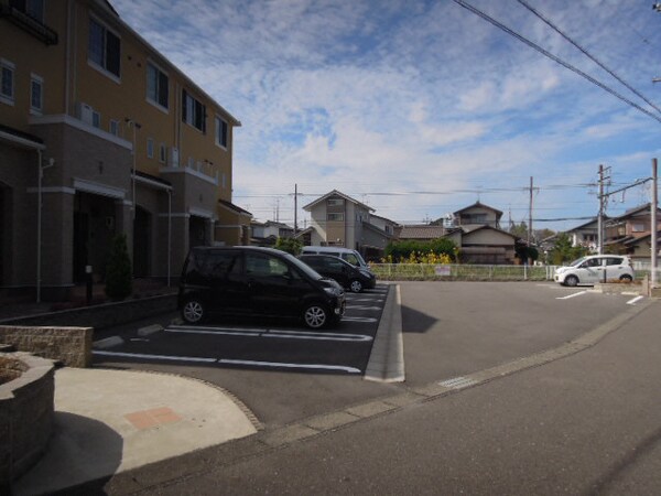 駐車場(駐車場)