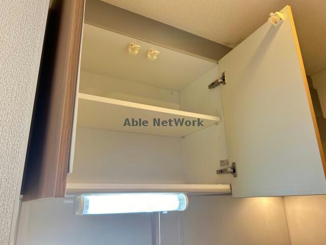 物件内観写真25　(キッチン収納)