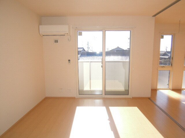 物件内観写真6　(居室)