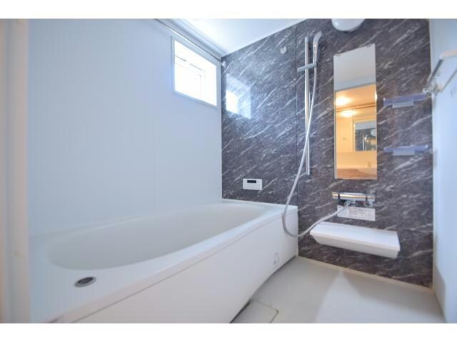 物件内観写真15　(他号室の写真になります。)