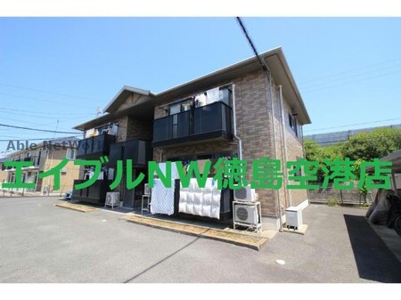 プラザシャルムＡ外観写真