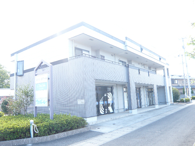 メゾンロアール