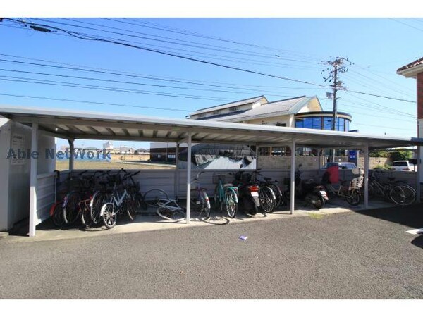 駐輪場