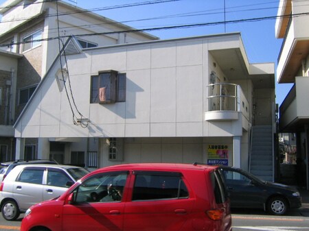 長谷部マンション外観写真
