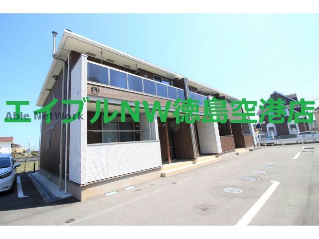 メイプレーヌＤ