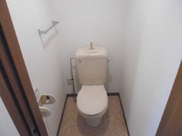 トイレ(トイレ同型302)