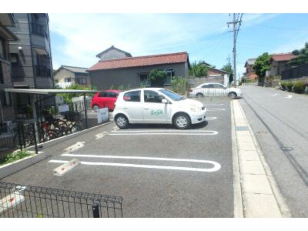 駐車場(駐車場)