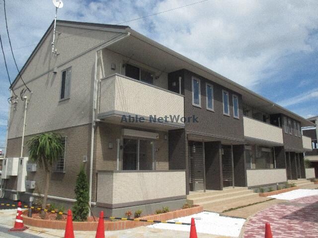 物件外観写真1　(ラ・ピーノ③)