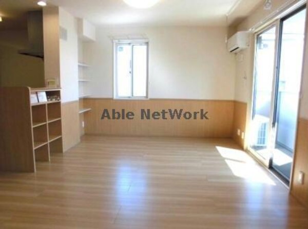 リビングダイニング