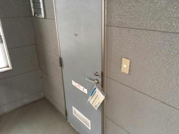 玄関回り