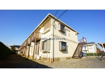 ファミーユ小久保（熊谷市新堀）の外観写真