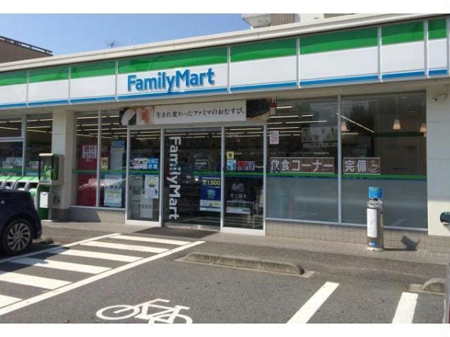 ファミリーマート熊谷万平町店