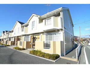 シャルマンレジデンスA/B（行田市佐間）外観写真