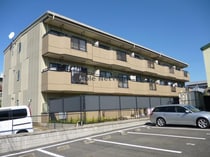 フローラ日の出の外観写真