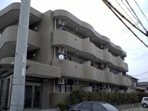 ラフィネ庄内緑地公園外観写真