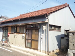 坂井貸家外観写真