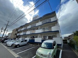 メゾンしかた外観写真