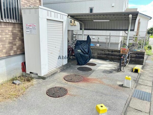 駐輪場