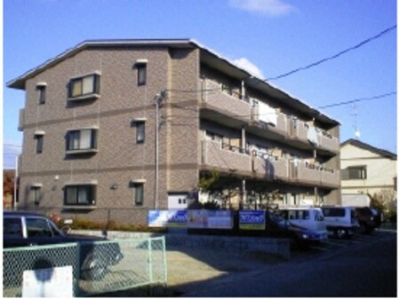 第一吉田マンション外観写真