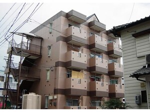 ラプランタン加島外観写真