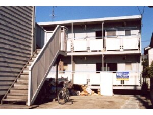 塙マンション外観写真