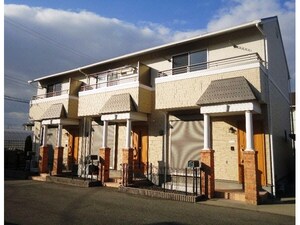 プラッサムコート小路Ｂ外観写真