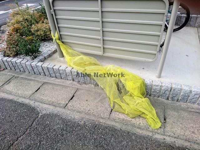 物件外観写真8　(ゴミ置き場)