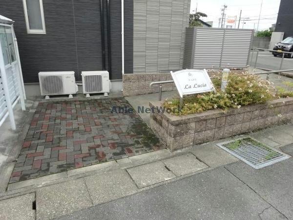 エントランス部分