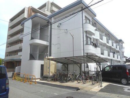 西春師勝土地ビル第２外観写真