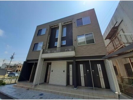 ラ・レコルト外観写真